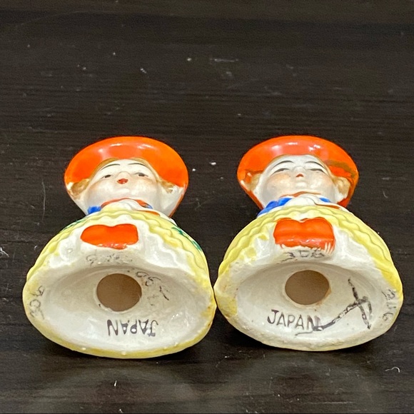 Vintage Dutch Girls Japan Porcelain Salt & Pepper Shaker Set - Picture 11 of 13